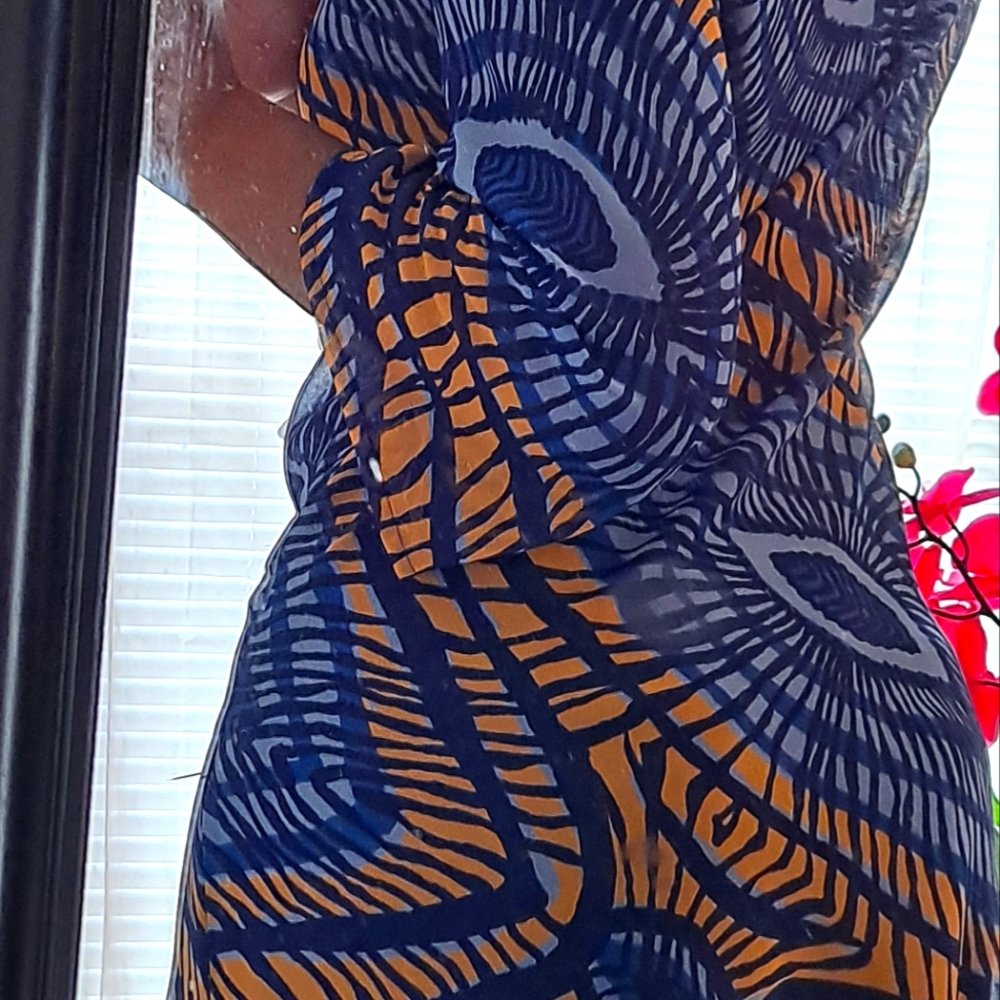 Tunic - Picture 3 of 3